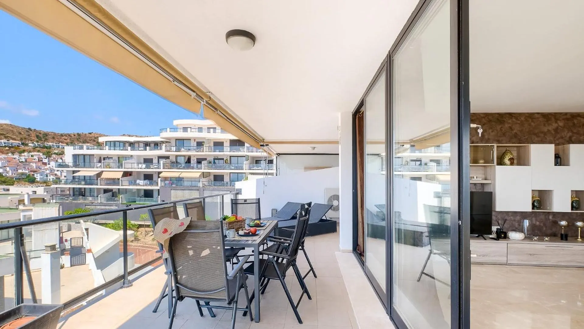 Hollywood Hills - Seaview Apartment Mijas